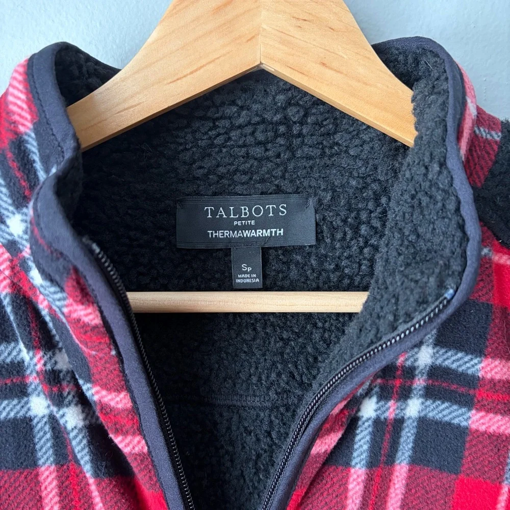 Talbots‎ Small Petite thermawarmth red black plaid vest Women’s Reversible
